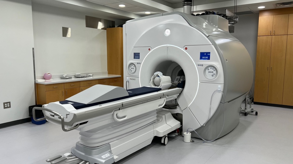 3.0T GE MAGNUS MRI scanner